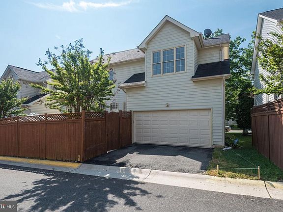 3rd image of 5379 Chieftain Cir