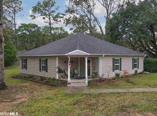 701 E 4th St, Bay Minette, AL 36507