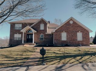 449 Eagle Pointe Landing Dr, Eureka, MO 63025