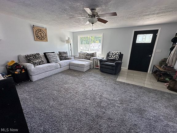 4th image of 216 Tolbert St