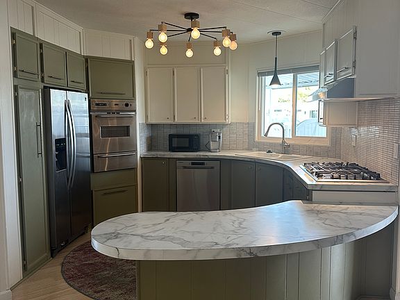 5th image of 259 Encino Dr