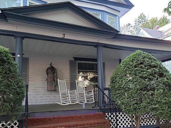 5th image of 3 1/2 Lincoln Ave