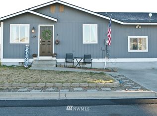 304 6th Ave SE, Ephrata, WA 98823