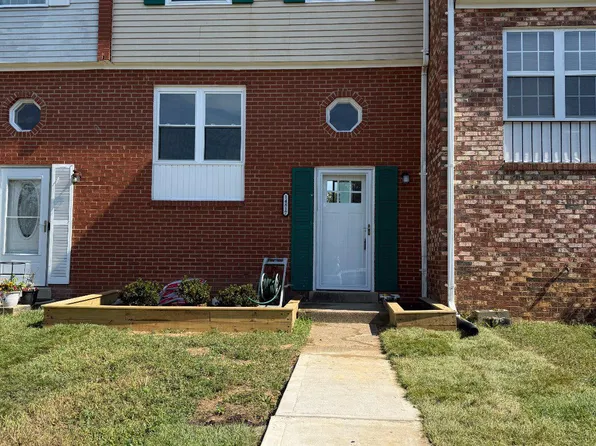 14817 Cherrydale Dr, Woodbridge, VA 22193
