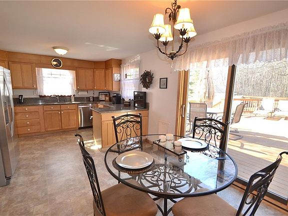 5th image of 5844 Sutton Dr