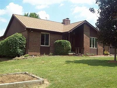 2nd image of 10432 Chippewa Dr