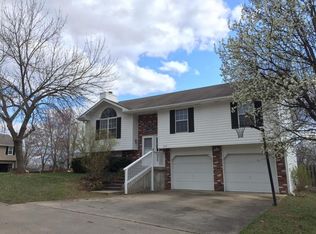 3512 Ironwood Dr, Columbia, MO 65203