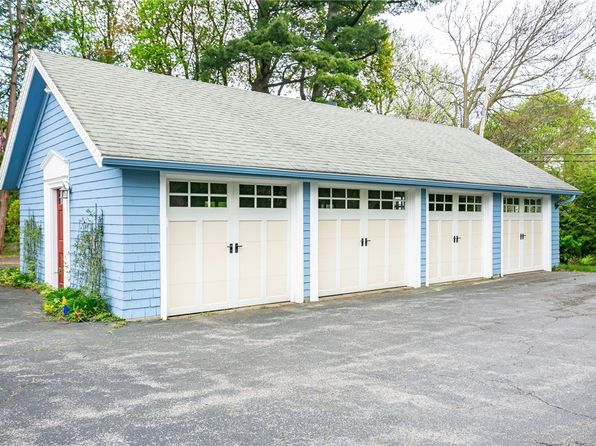 1166 Clover St, Rochester, NY 14610