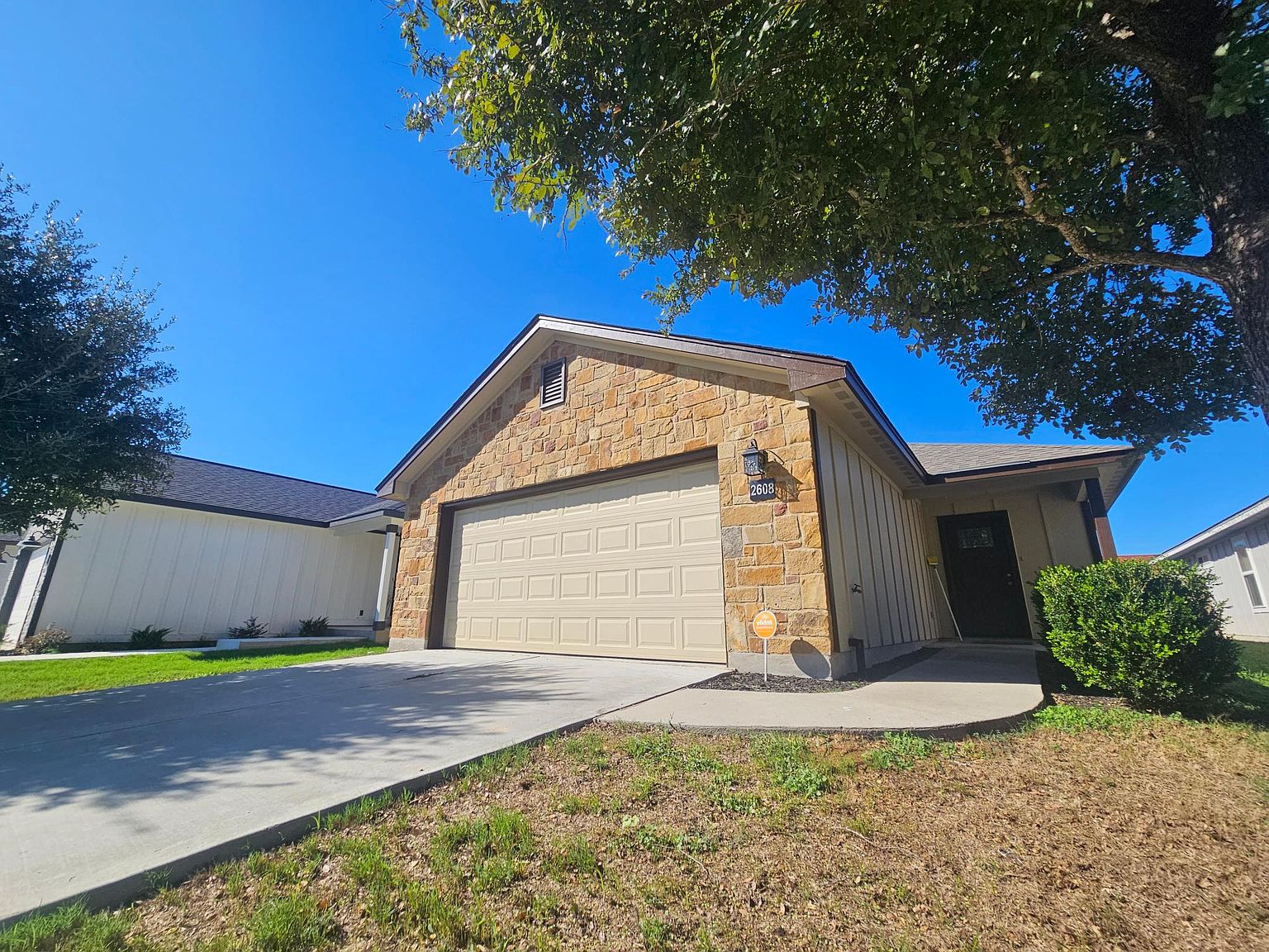 2608 Alamo St, Gonzales, TX 78629 Zillow