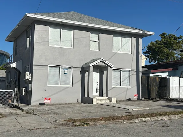 530 NW 13th Ave #2