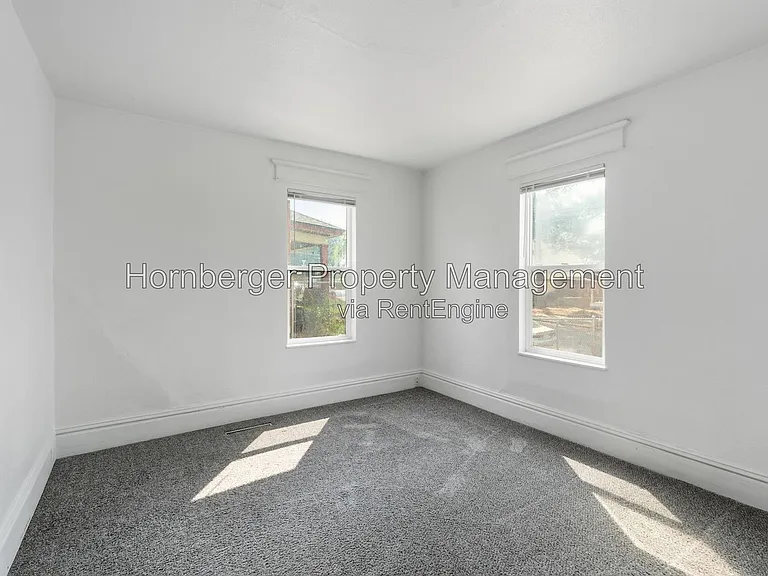 1622 W Mission Ave — Photo 7