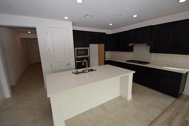 4295 Crescent Way — Photo 4