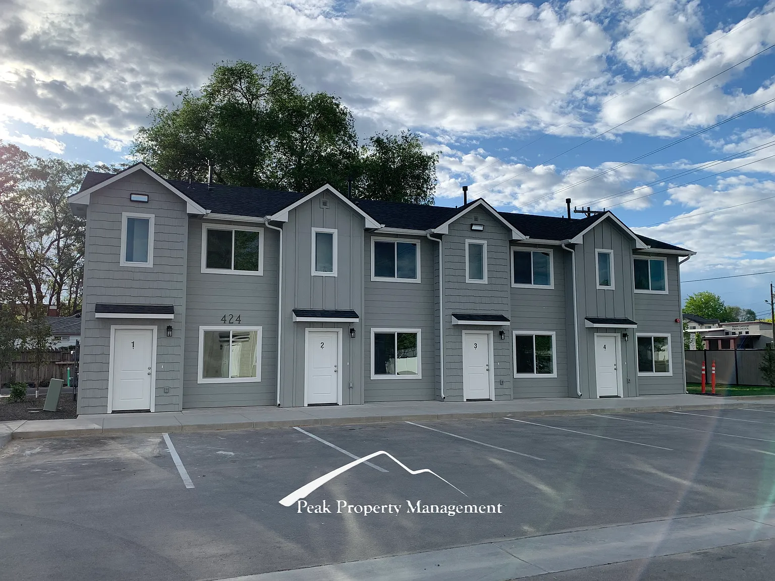2 bed, 2.5 bath, 1064 sqft, $1,450 — Photo 1