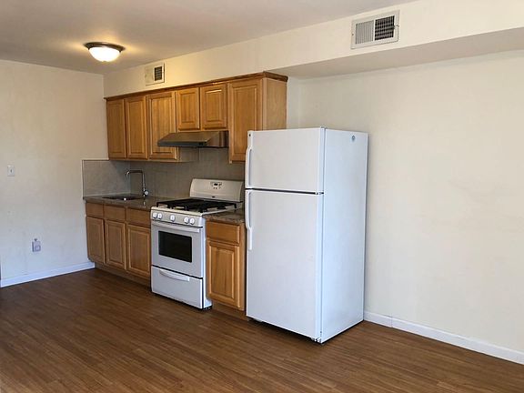 3rd image of 1831 Shore Pkwy #1