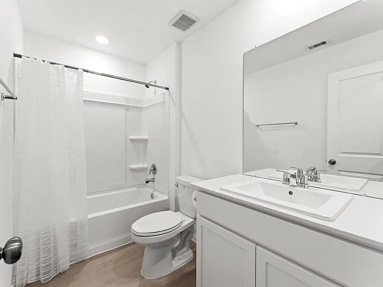 18716 Loom Dr — Photo 23