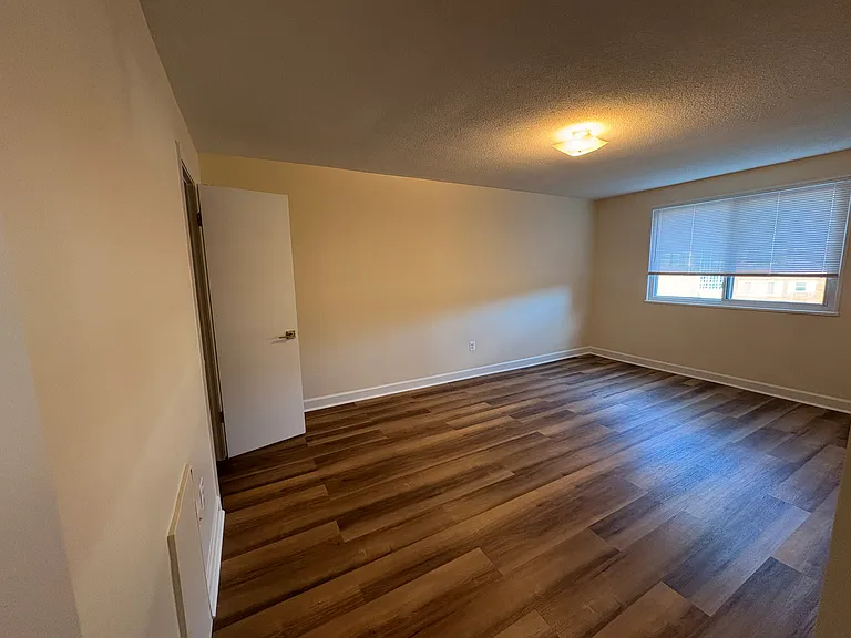3823 Hamilton St #204 — Photo 2