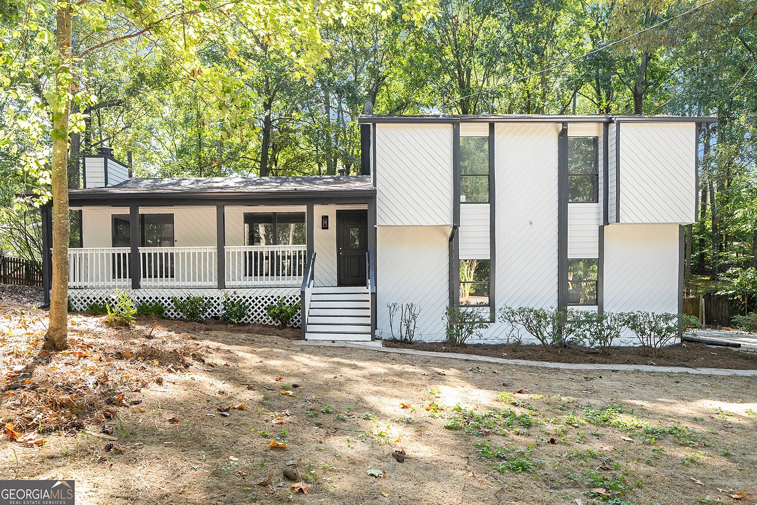 1052 Stone Mill Way photo 1