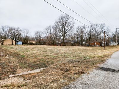 000 N Boston Avenue, Bolivar, MO, 65613