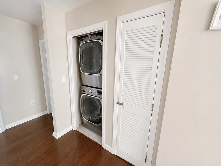 124 Westview Dr — Photo 13