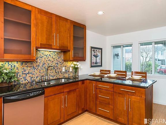 5th image of 2636 Farnee Ct