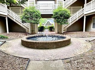5003 Sharon Rd Unit P, Charlotte, NC 28210