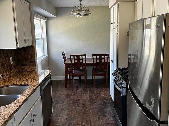 4th image of 10361 Uplander St NW