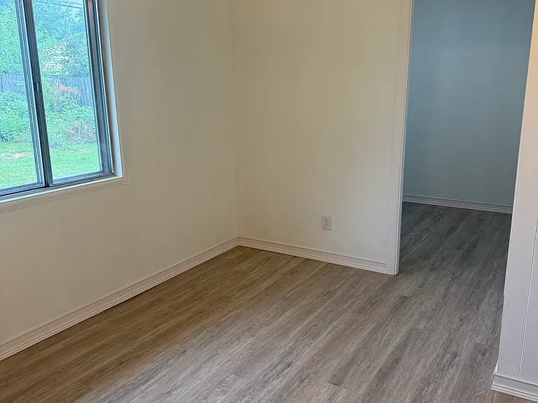 2314 Westfield Dr — Photo 17