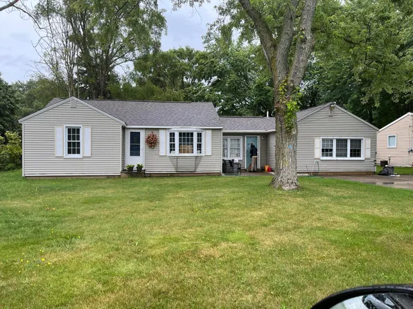 3604 S Sheridan Dr, Muskegon, MI 49444