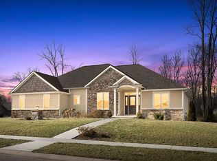12507 Freshwater Trl, Fort Wayne, IN 46845