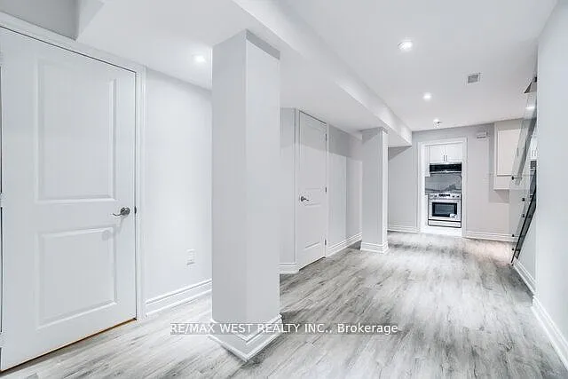 63 Belvidere Ave #BASEMENT — Photo 4