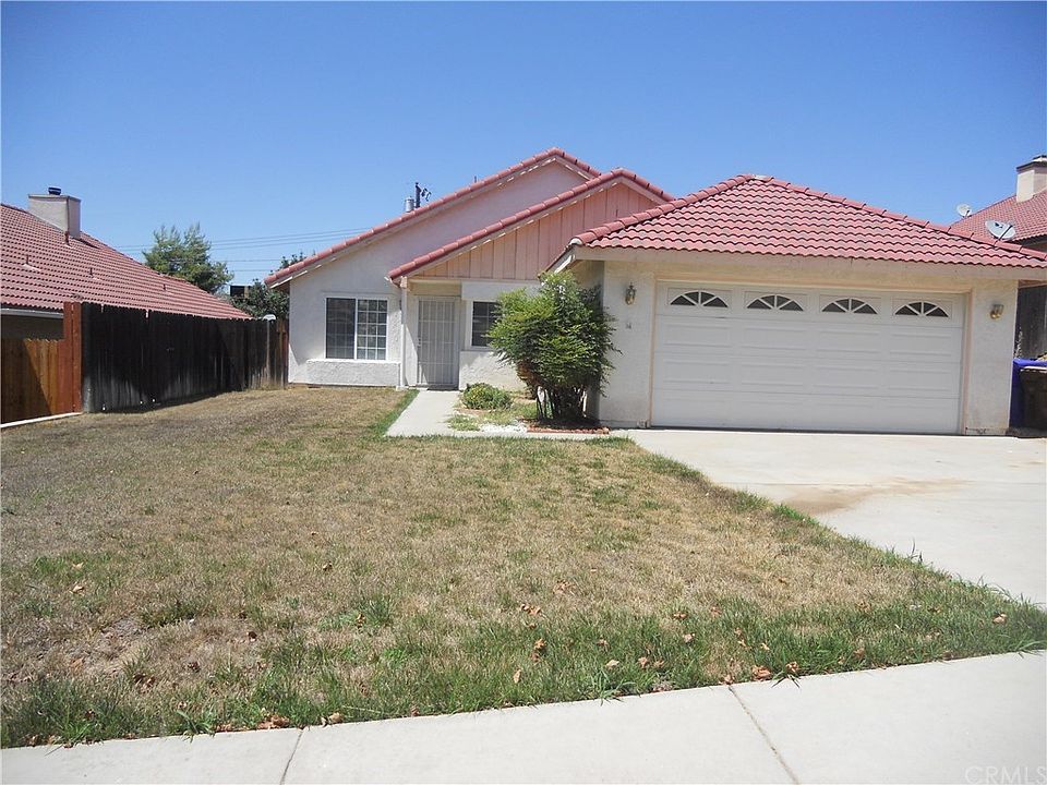 2nd image of 35452 Rancho Rd