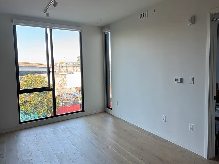 100 Duboce Ave #301 — Photo 8