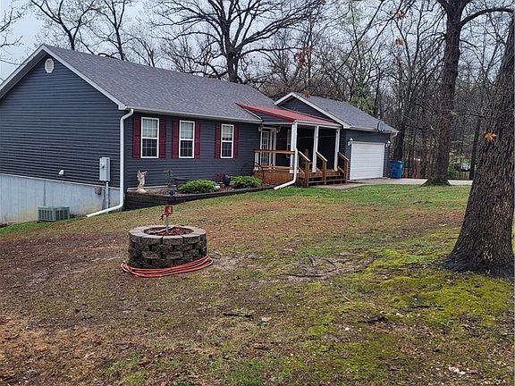 2nd image of 159 Carols View Ln W