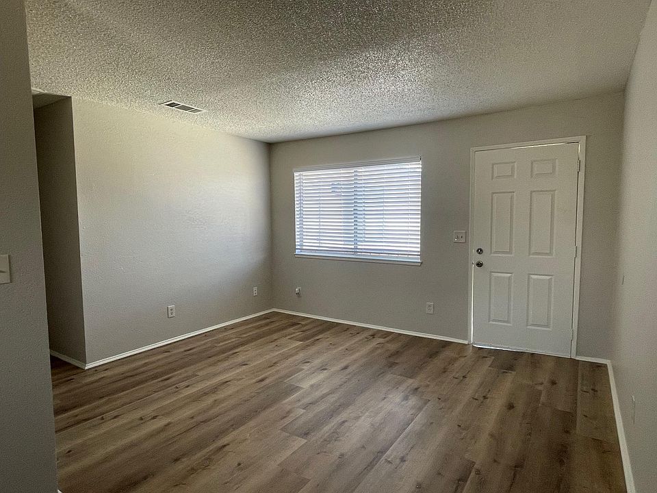 8712 California City Blvd APT 3, California City, CA 93505 | Zillow