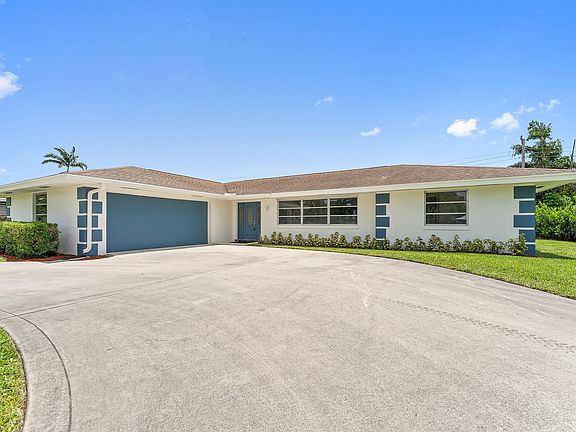 2nd image of 8410 Waterway Dr