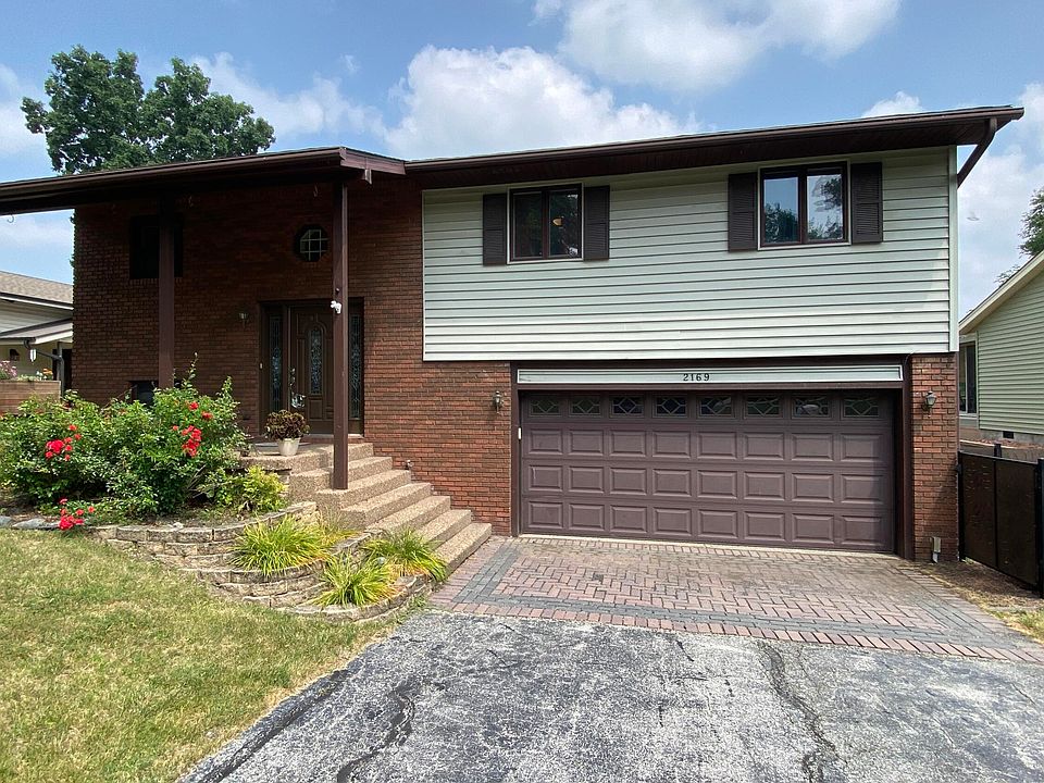 1st image of 2169 Green Valley Dr