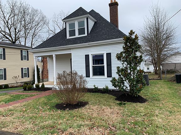 3rd image of 1920 Clifton Ave