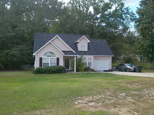 277 Chickadee Ln, Lugoff, SC 29078