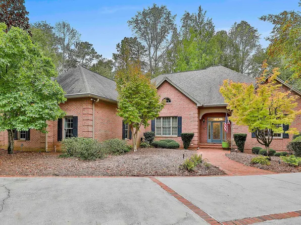 120 Kapalua Point, Fayetteville, GA 30215