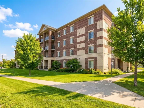 308 Watson Pkwy N #205, Guelph, ON N1E 0G7