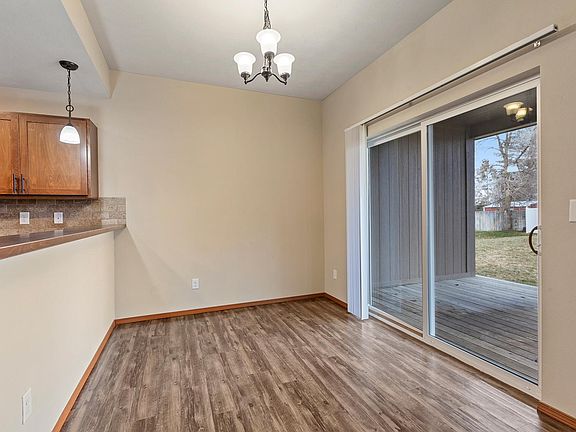 4th image of 218 N Manifold Ln #218