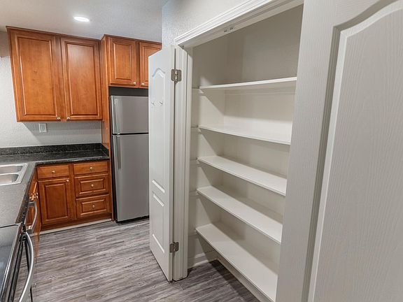 4th image of 7166 N Fruit Ave APT 178