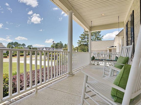 3rd image of 1323 Grandiflora Dr