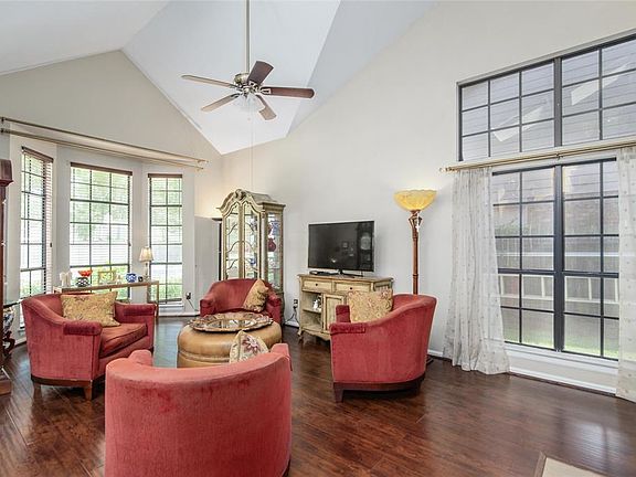 4th image of 3519 Sweetgum Hill Ln