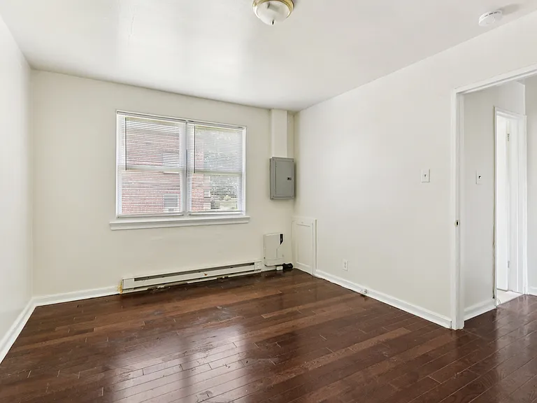 Greene Tree Apartments — Photo 25