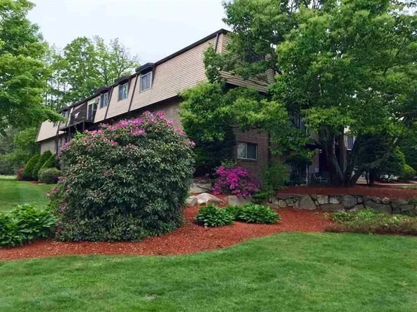 2 Silvestri Cir Unit 13, Derry, NH 03038