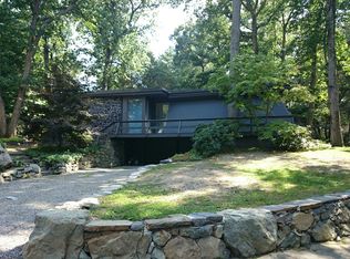 50 Newbrook Cir, Newton, MA 02467