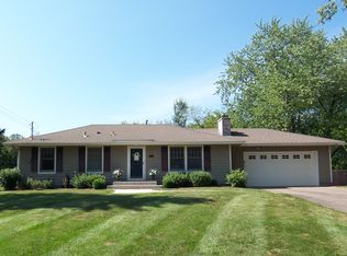 16836 Scenic Ln N, Minnetonka, MN 55345