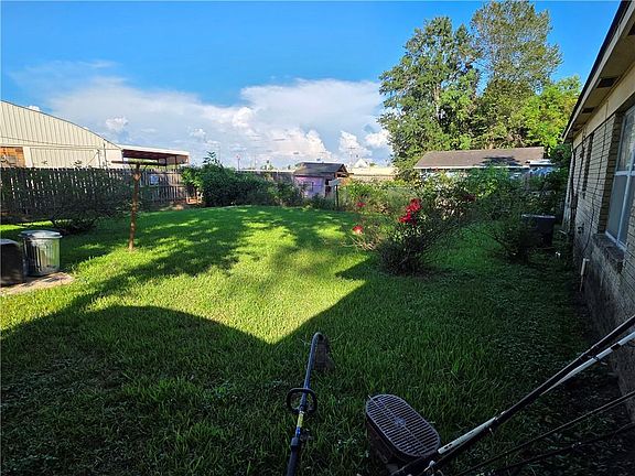 5th image of 5116 Broadmoor Ct
