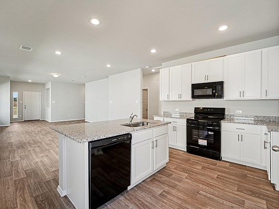 7th image of this home